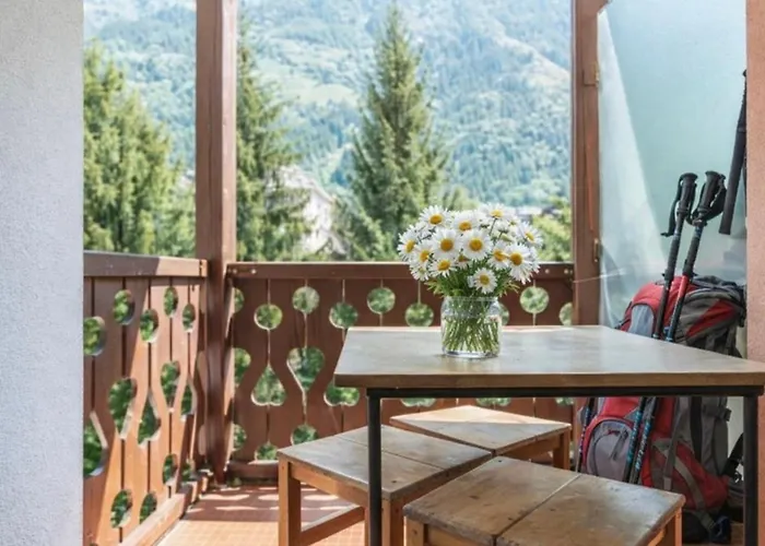 Small Haven Of Peace With Mont-blanc View Апартаменты Шамони